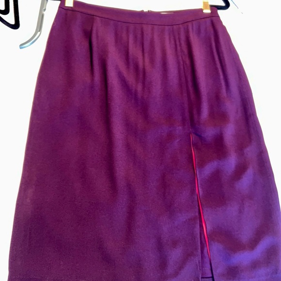 BCBGMAXAZRIA Skirt - Picture 2 of 4